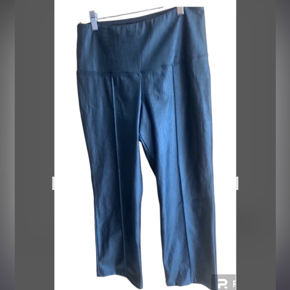 Joie Vegan Faux Leather Alligator Print Tummy Control Black Pants Size M - Picture 8 of 15